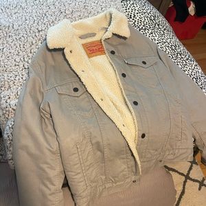 Levi’s lined jacket
